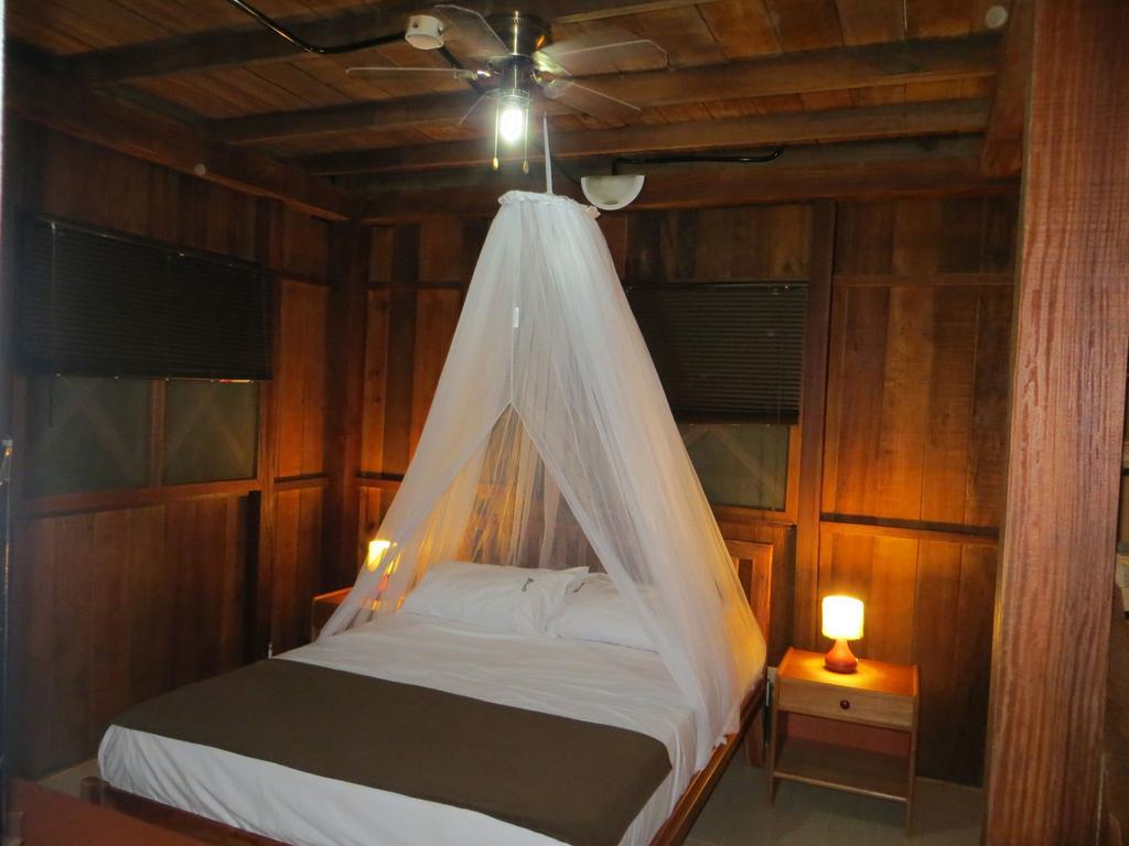 Hotel Utueane เลติเซีย ภายนอก รูปภาพ