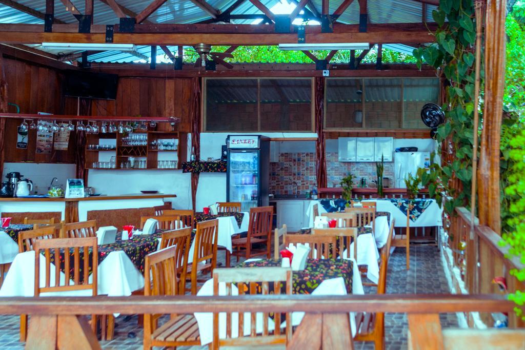 Hotel Utueane เลติเซีย ภายนอก รูปภาพ